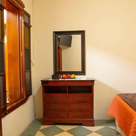 Hotel Casa Salome グアテマラシティ エクステリア 写真
