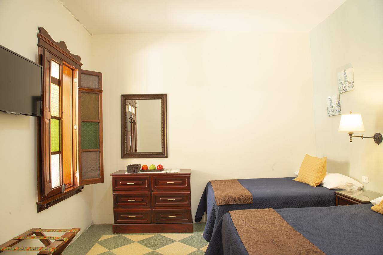 Hotel Casa Salome グアテマラシティ エクステリア 写真